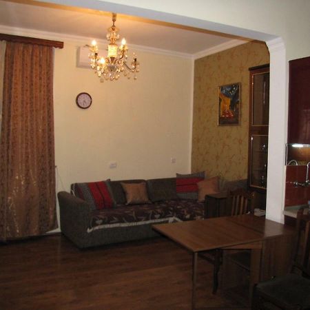 Agmashenebeli95 Aparthotel Tbilisi ภายนอก รูปภาพ