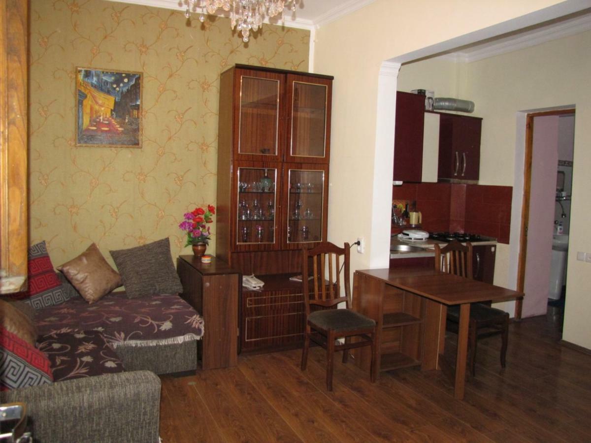 Agmashenebeli95 Aparthotel Tbilisi ภายนอก รูปภาพ